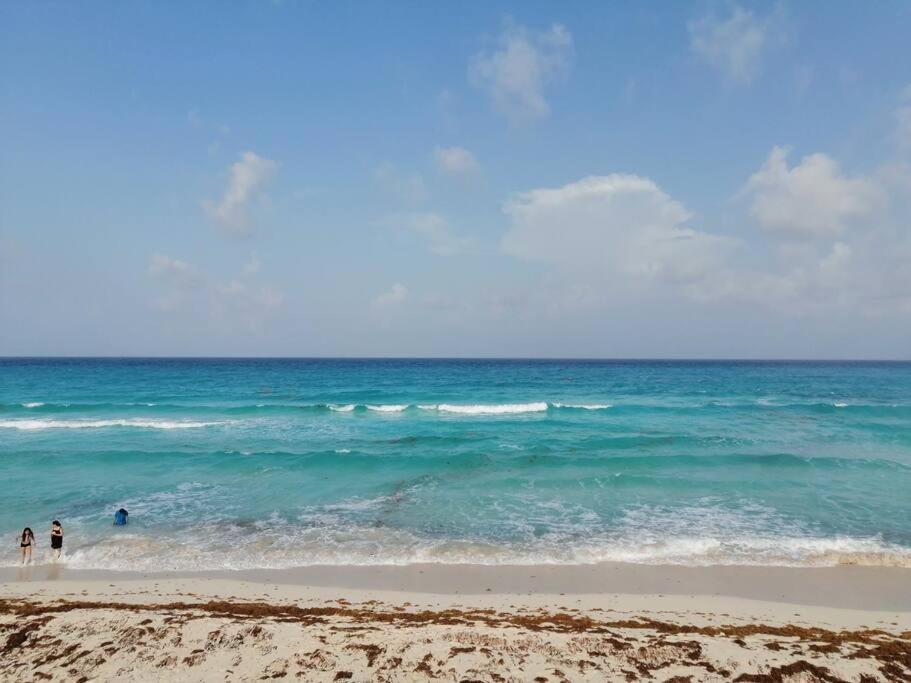 Confortable Depa En Condominio Frente Al Mar! Канкун Екстериор снимка
